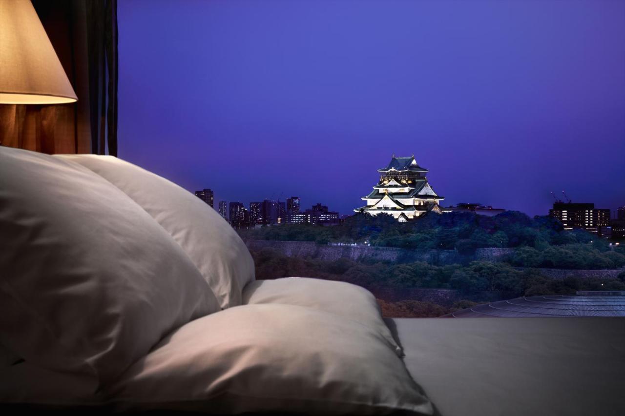 Hotel New Otani Ōsaka Eksteriør bilde View of Osaka Castle from a guest room
