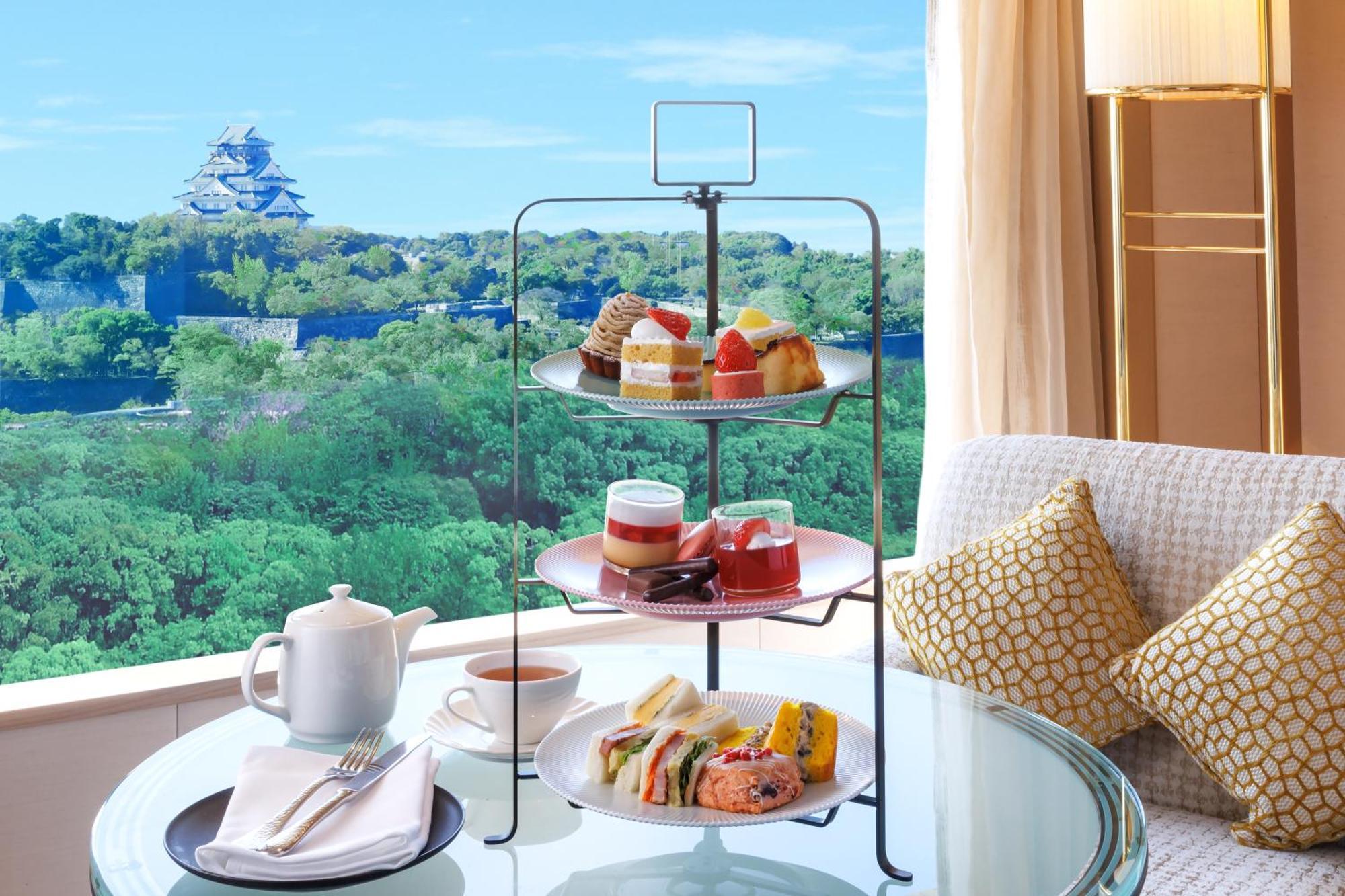 Hotel New Otani Ōsaka Eksteriør bilde Afternoon tea at the Tokyo Bay Hilton