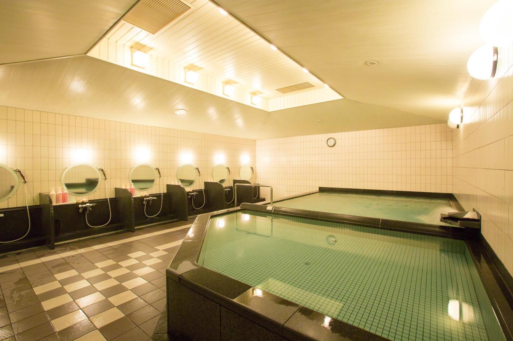 Hotel New Otani Ōsaka Eksteriør bilde A modern onsen